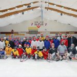 <span class="dquo">„</span>Timmendorf ohne Eishockey - das geht nicht!“ Da sind sich die Spieler, Trainer und etliche Timmendorfer einig. (Foto: Susanne Dittmann)